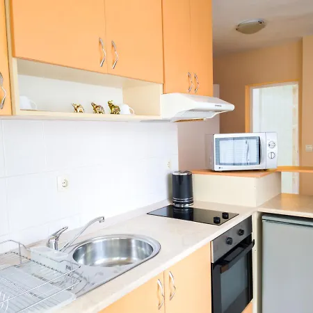 Yes Apartment